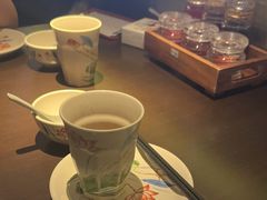 -大头虾越式风味餐厅(光明广场店)