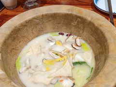 -滇香肴·云南菜蒸汽石锅鱼(云南北路店)