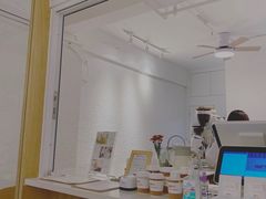 -Cafe on warm(丹霞店)
