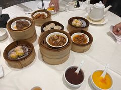 -万龙洲海鲜(大兴绿地缤纷城店)