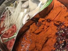 -岗上渣渣老火锅(两路口店)