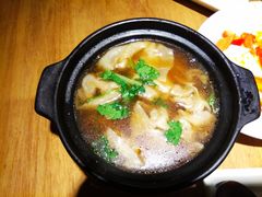 -小放牛炒菜馆(军校店)