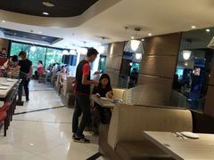 -必胜客(上海新南方商城PH店)