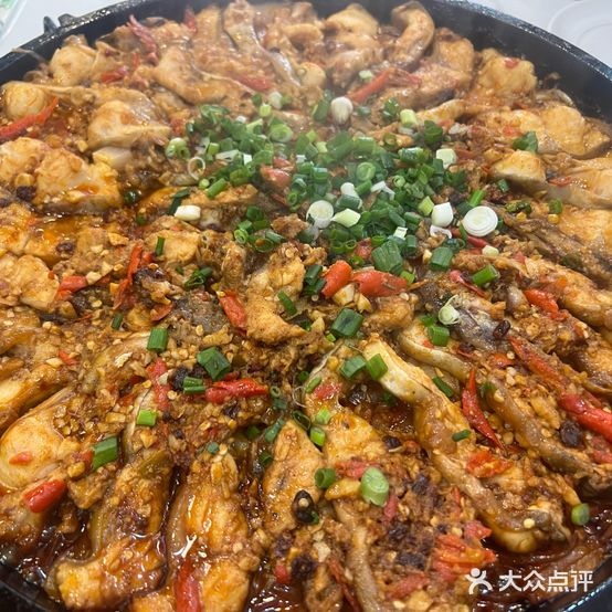 鱼来愉往川菜馆(金茂·绿谷春天店)