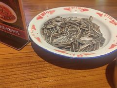 -黄弟大排档·湖南菜·小龙虾·小海鲜(凯旋北路店)