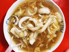 -六合夜市