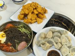 -朴小妹人参鸡汤火锅(长白山万达店)