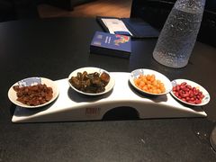 开胃小菜-凤凰湘语·湘粤鲜融(浦东旗舰店)