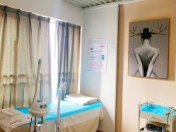 -成都苗方清颜专业祛痘