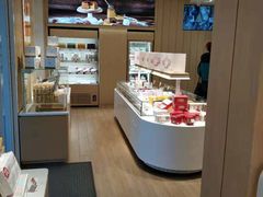 -好利来(东四店)