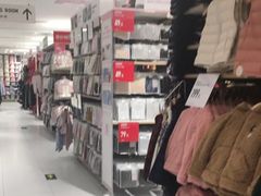 -优衣库(北京万柳华联购物中心店)