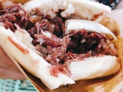 腊牛肉夹馍-邢老三肉丸糊辣汤(西安总店)