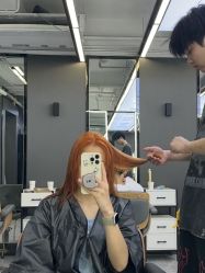 -藤野造型烫发染发