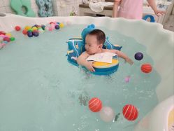 -Pony Baby宝尼婴幼儿游泳SPA馆