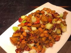 宫保鸡丁-陈麻婆豆腐总店