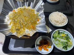 蟹粉豆腐-阿姨食堂