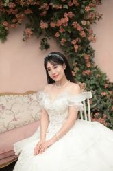 -城市花园婚纱摄影
