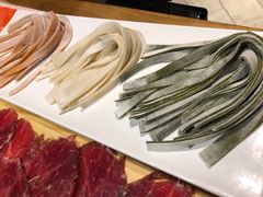 -南城十里潮汕鲜牛火锅·鲜虾生滚粥(融汇老商埠店)