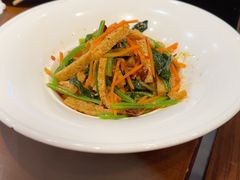 -巴依老爷新疆美食(牡丹园店)