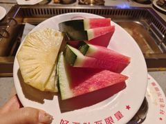 -芝小官毛肚火锅海鲜自助(苏州吴江区万宝店)