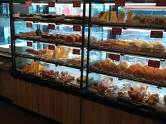-85度C(生甜甜圈研究工坊·上海平凉店)