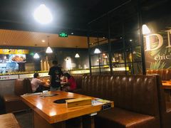 -肥肥虾庄·金牌油焖大虾(杨园滨江时代walk店)