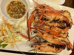 -两兄弟Song Pee Nong(2号店)