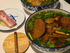 -镇南锅盖面馆(解放路店)