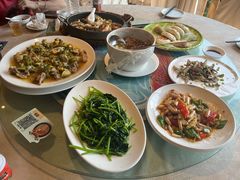 -年辉渔村·非遗传承餐厅(新丰江店)