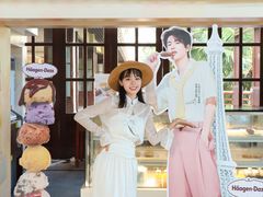 -亚龙湾喜来登·美景台大堂吧