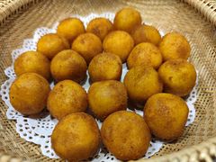 红薯丸子-老板很二(吉大店)