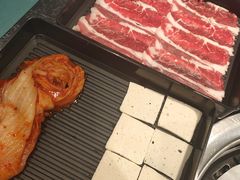 -烤路里·韩国品质自助烤肉(石路天虹4号店)