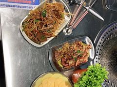 -马路牙子烧烤音乐酒馆(望京店)