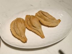 蟹黄酥-绿波廊(豫园店)