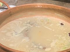 -三人行骨头王火锅(长寿店)