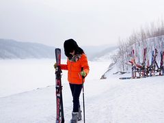 -亚布力新体委滑雪场