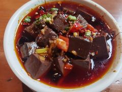 -炉小二铜锅牛蛙•川湘菜(三里屯店)