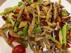 -金牌餐厅·天津菜·八珍豆腐·老爆三(瓷房子店)