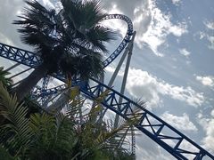 -七彩云南欢乐世界