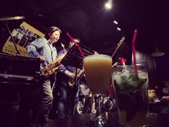 -东岸Cafe 爵士俱乐部