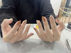 -尤米一站式美甲美睫