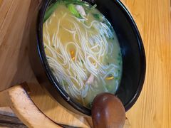 -勺子米线·云南传统小吃市集(四方街店)