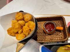 -水桶王国主题餐厅·聚会·生日派对·亲子活动·家庭套餐(亚龙湾希尔顿店)