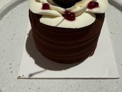 -LE SAPHIR 莎菲尔菓子(和兴店)