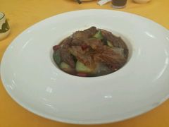 -侬佳蒸菜馆(听潮店)