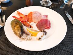 -圣丰索菲特·2 On 988 Café 自助餐厅