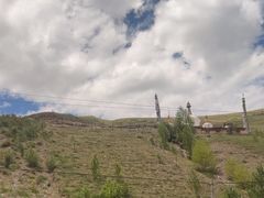 -比如骷髅墙景区