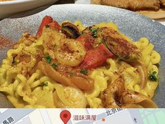 -滋味满屋美食坊(上海街店)