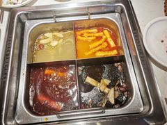 -旺龙巷重庆脆毛肚火锅·潜山扛把子店(潜山商业街店)
