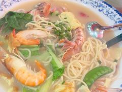-霆记海鲜·只为这碗面(滨江店)